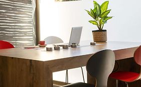 Ibis Cannes Plage La Bocca